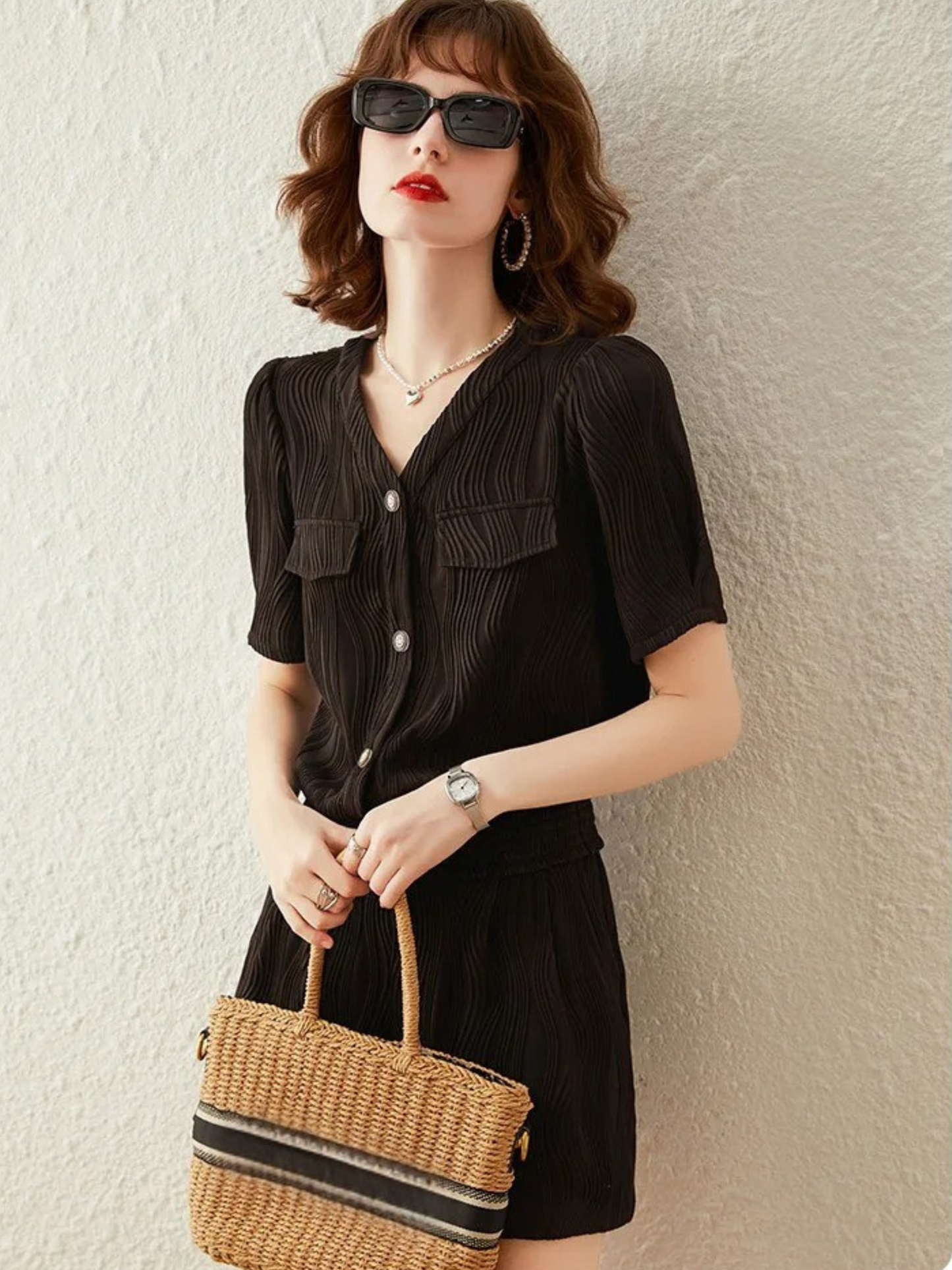Conjunto Camisa Texturizada e Calções Cintura Alta