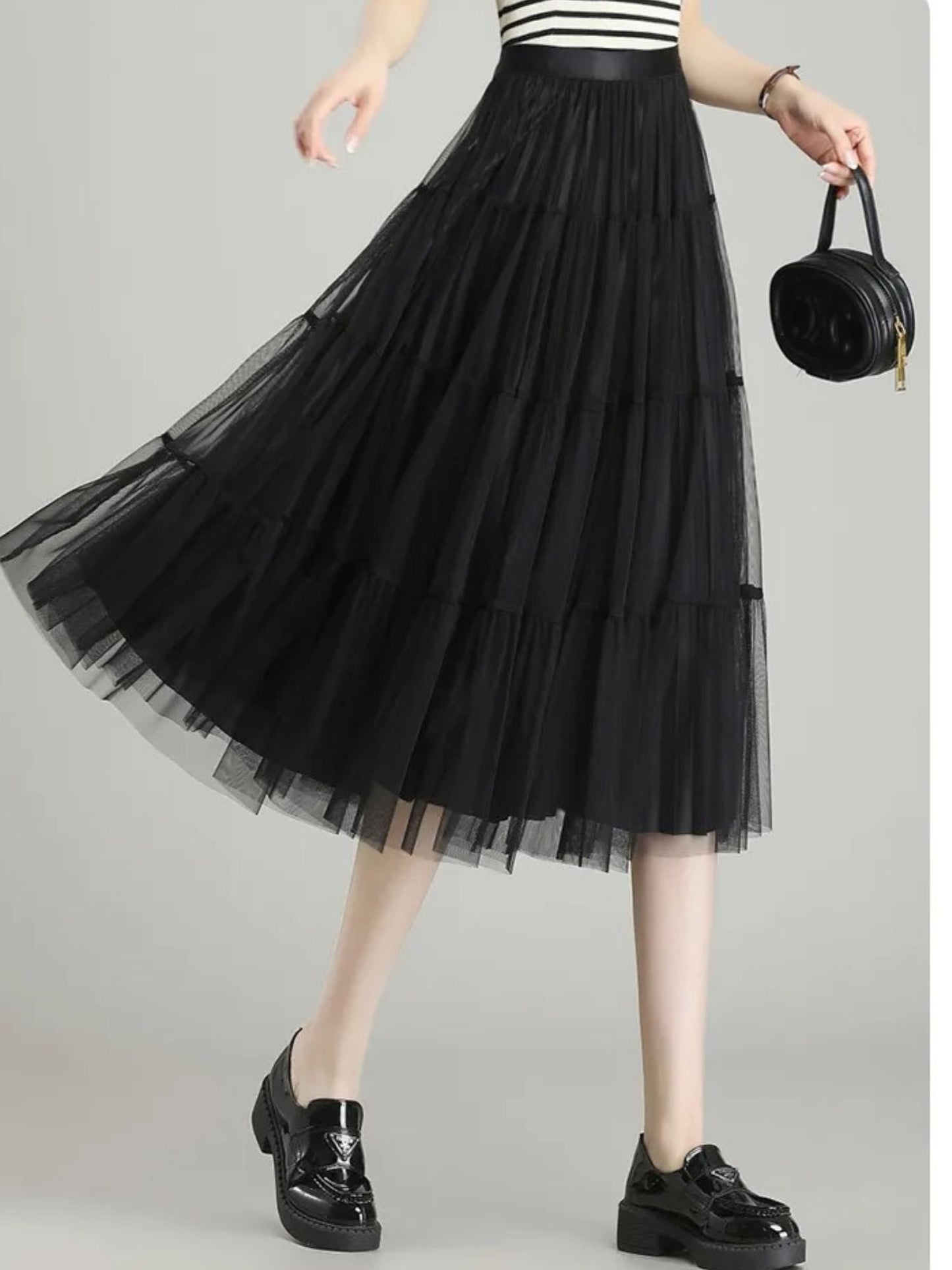 Saia de chiffon de camadas com cintura alta