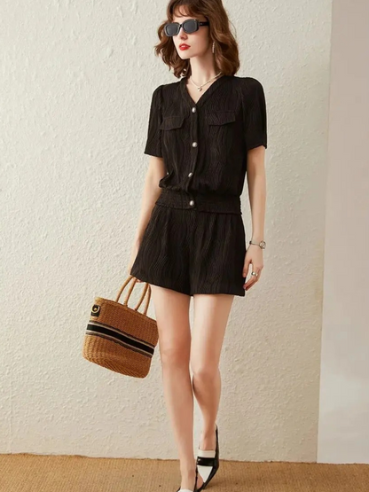 Conjunto Camisa Texturizada e Calções Cintura Alta
