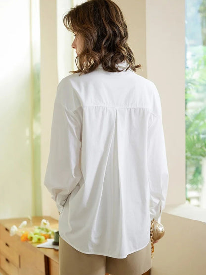 Camisa de manga longa com decote em V e bordado